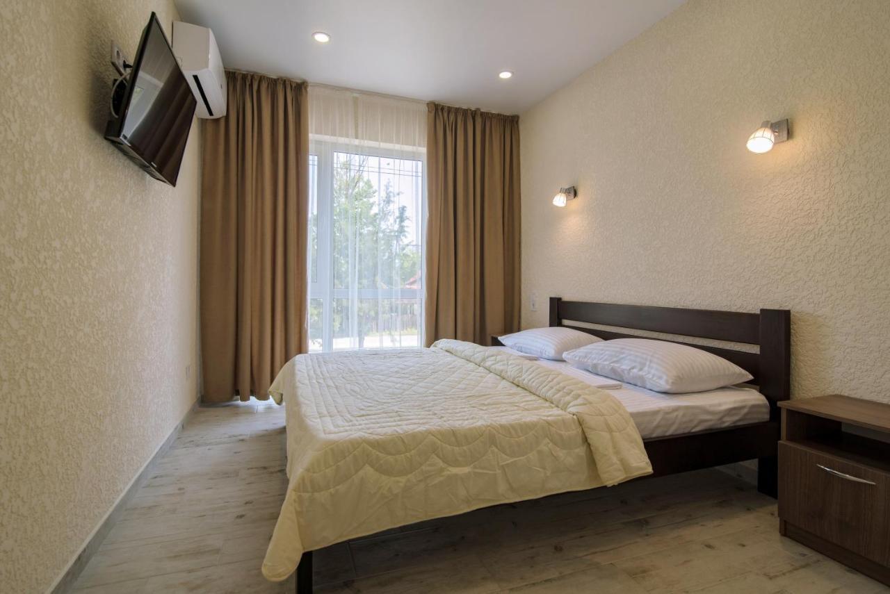 Reef Hotel Koblevo Bagian luar foto