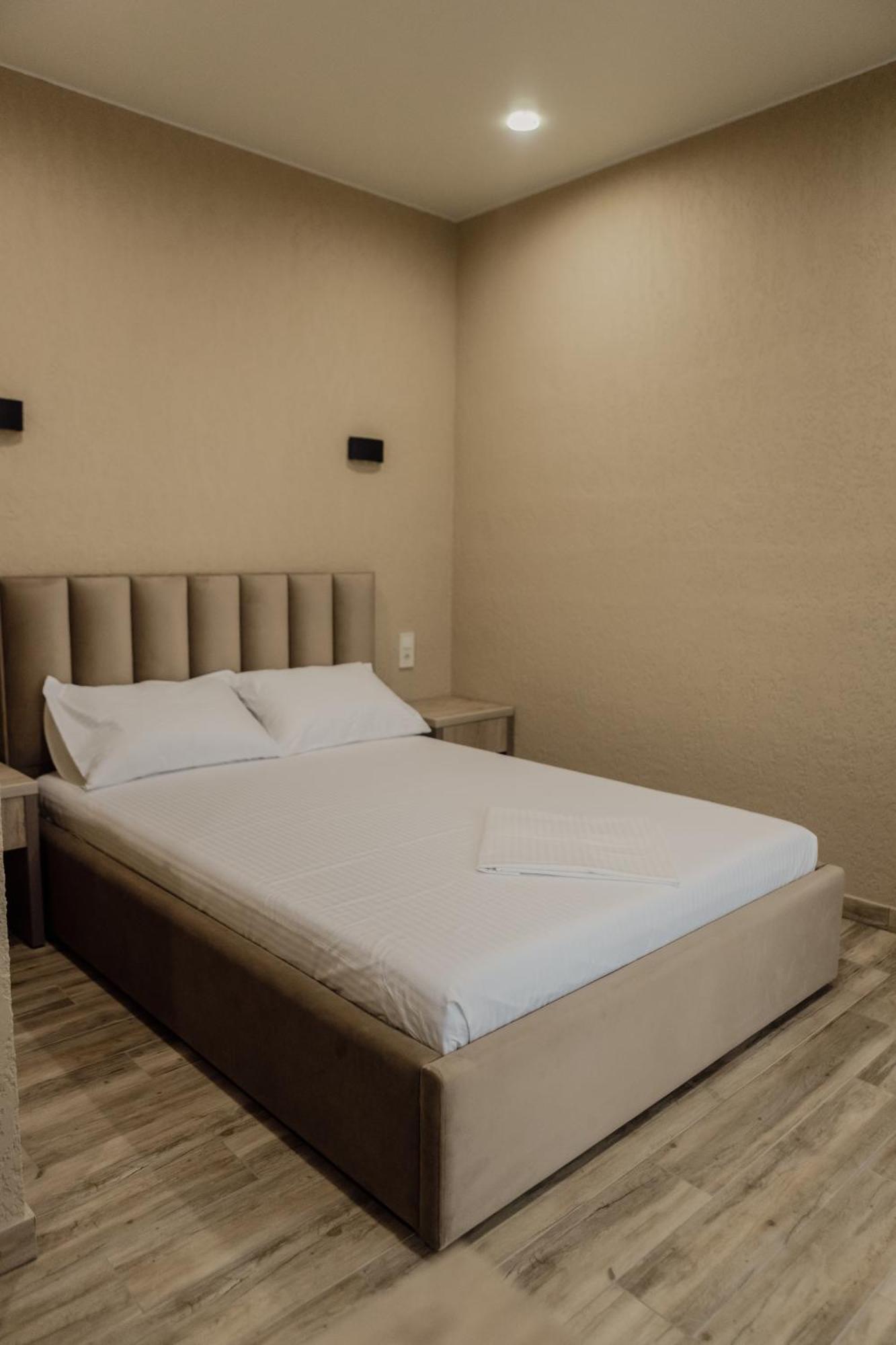 Reef Hotel Koblevo Bagian luar foto