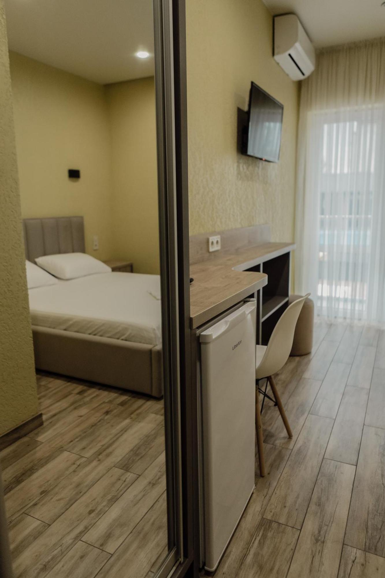 Reef Hotel Koblevo Bagian luar foto