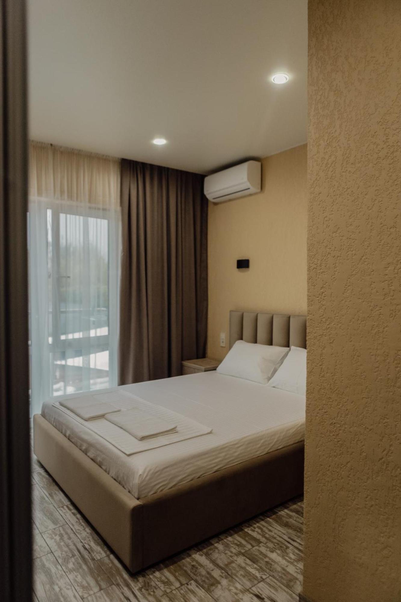 Reef Hotel Koblevo Bagian luar foto